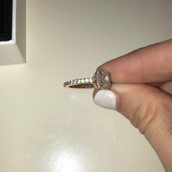 Pandora Ring - Picture 3 of 3